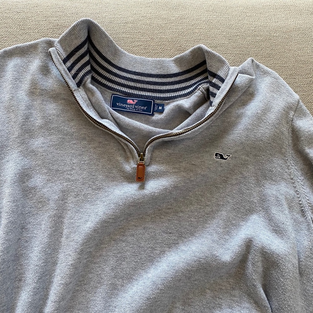 Grey Vineyard Vines Pullover